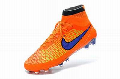 chaussure foot intersport